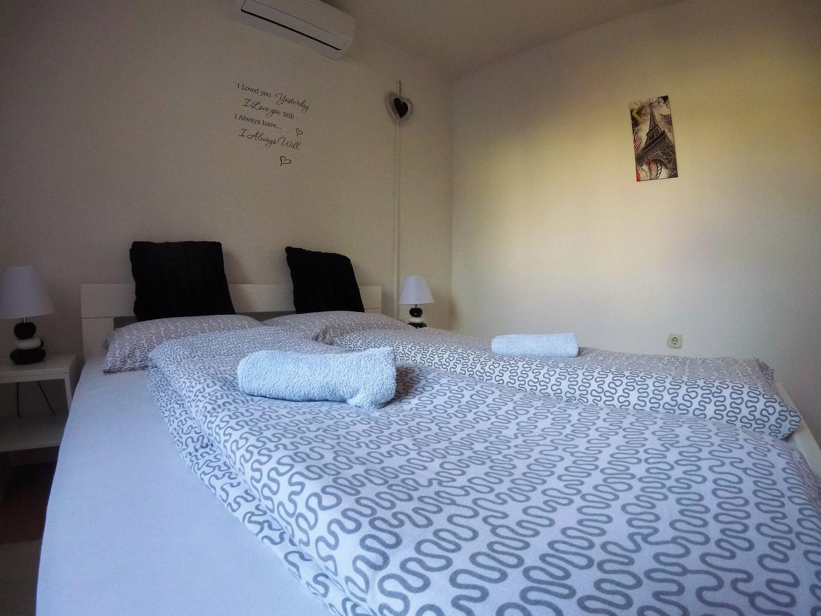 Rooms Deny Mostar Eksteriør bilde