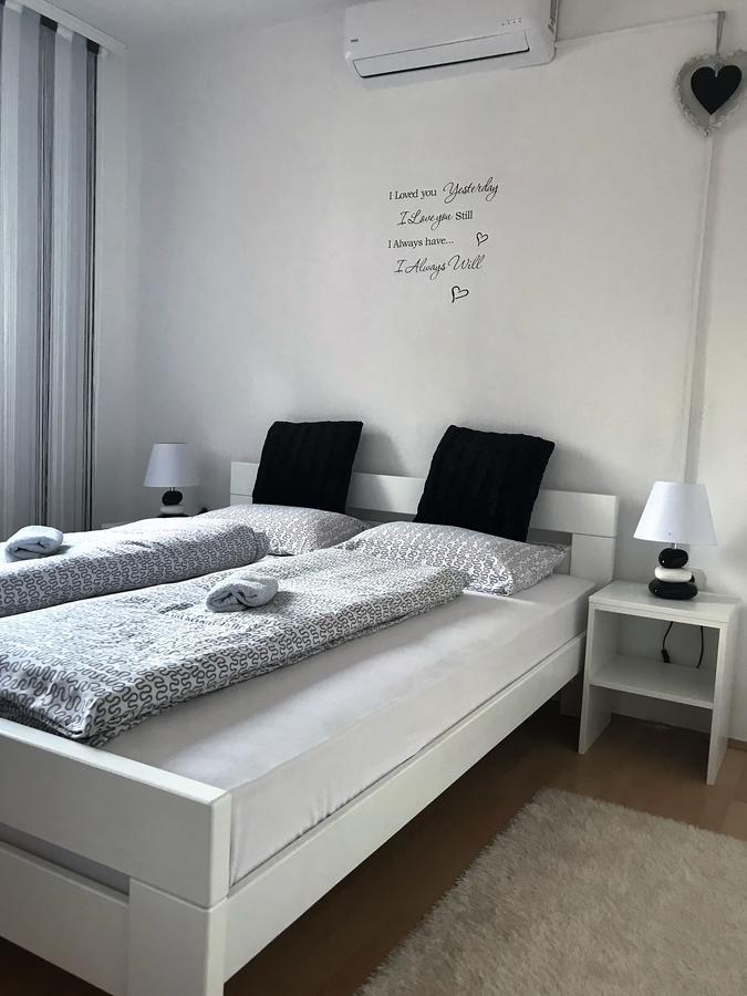 Rooms Deny Mostar Eksteriør bilde